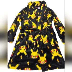 Pokemon Boy's Size 8 Black & Yellow Pikachu Plush Robe 1899-W